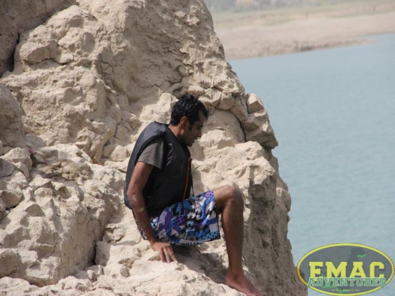 emac-cliff-jumping-at-khanpur-lake43