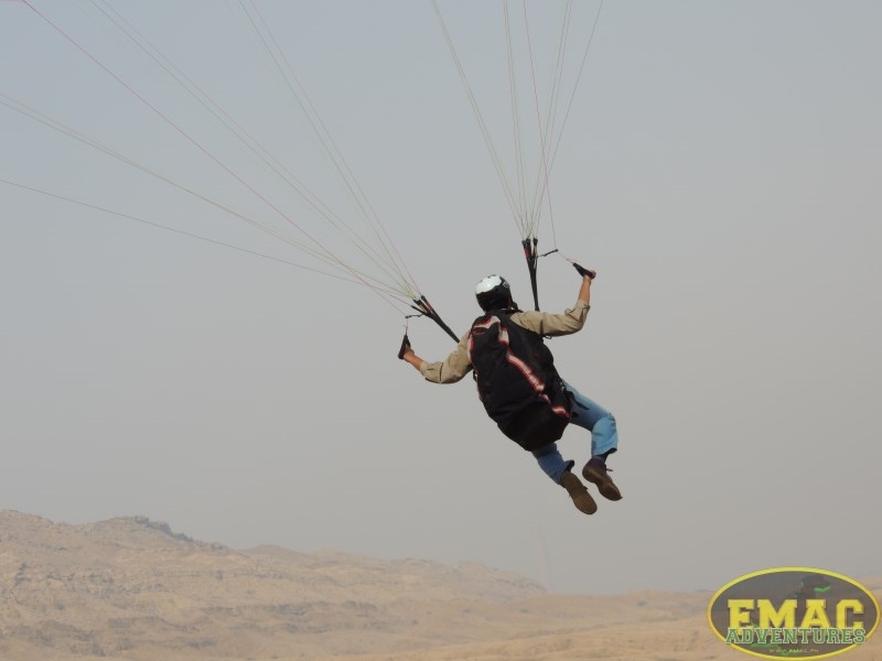 emac-paragliding-in-karachiemac-paragliding-in-karachi077